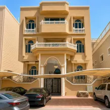 House for Sale in Abdullah Al-Mubarak - West Jleeb