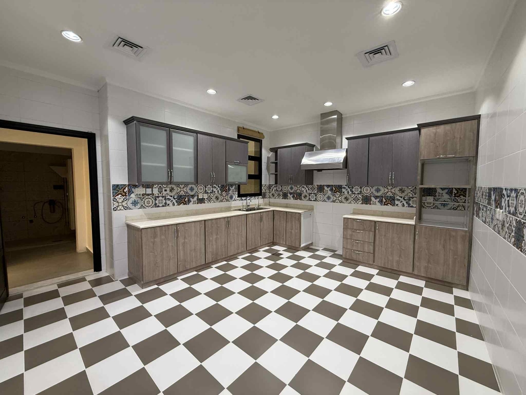 Apartment for Rent in Zahra