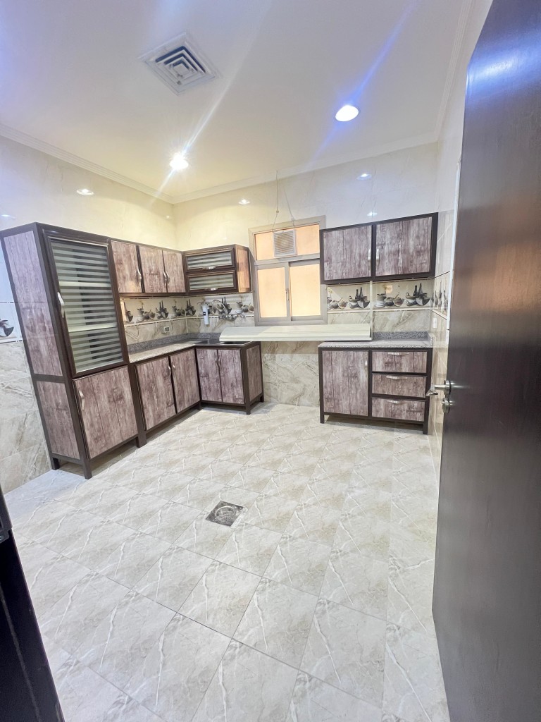 Apartment for Rent in Jaber Al-Ahmad