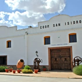 Bodegas Latúe