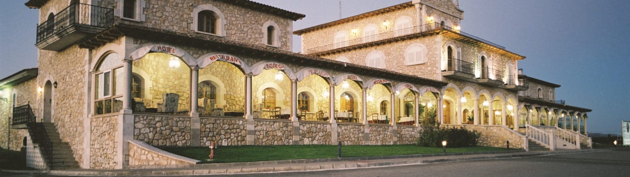 Bodegas Arzuaga Navarro