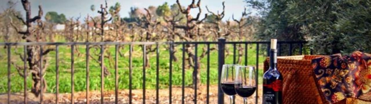 Klinker Brick Winery