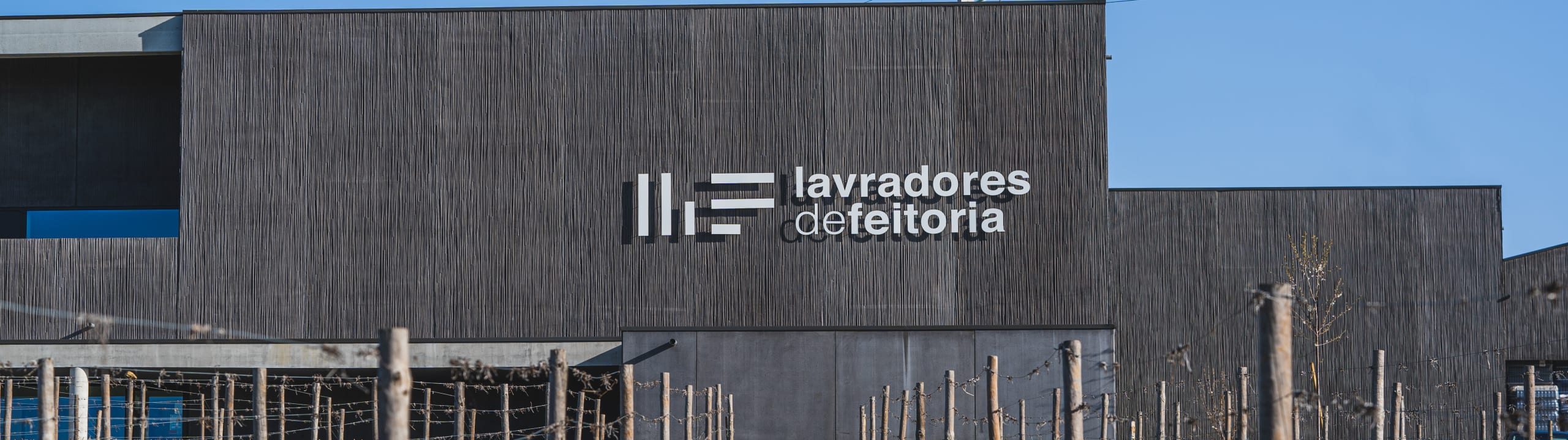 Lavradores de Feitoria - We are Douro