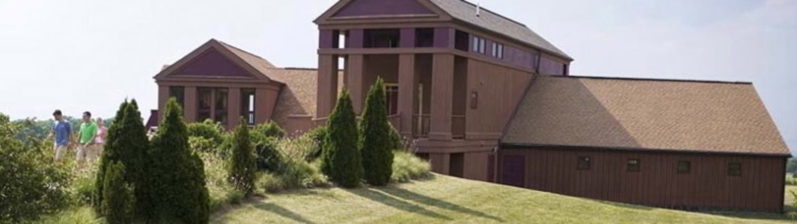 Lamoreaux Landing Wine Cellars