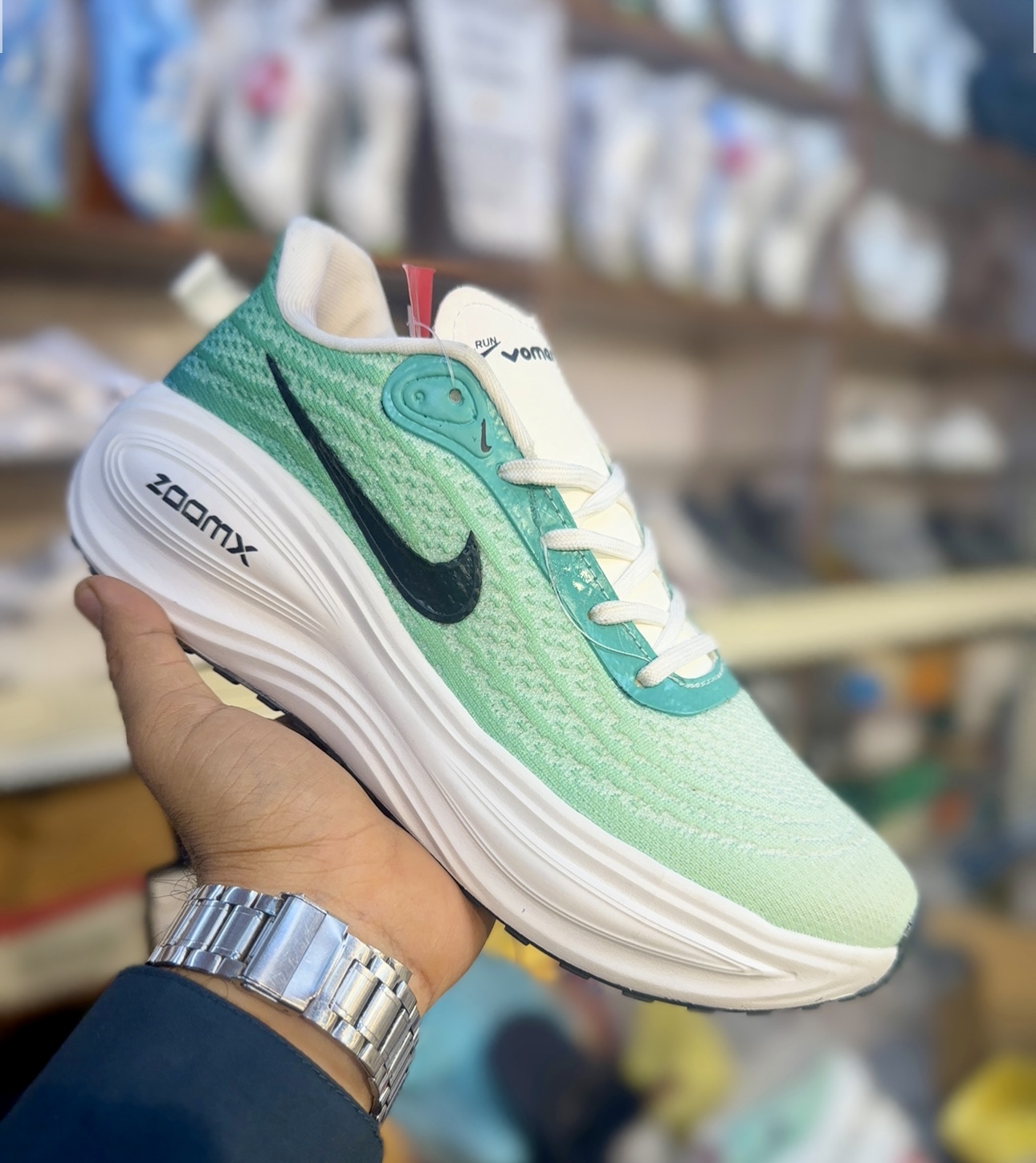 Vomero Plus Sea green