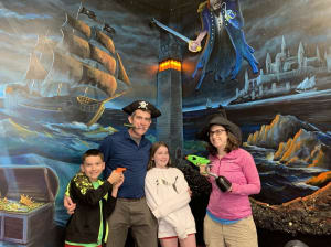 HAUNTED PIRATE SHIPWRECK 2019-3-28 1176