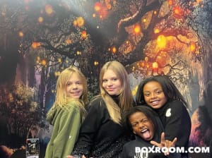 HAUNTED PIRATE SHIPWRECK 2021-11-24 2065