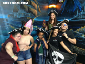 HAUNTED PIRATE SHIPWRECK 2018-2-9 433