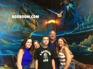 HAUNTED PIRATE SHIPWRECK 2019-12-1 1389