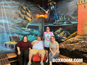 HAUNTED PIRATE SHIPWRECK 2023-12-26 2859