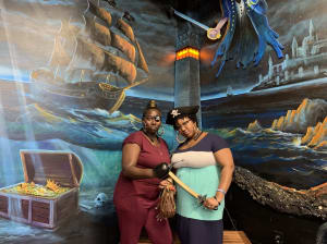 HAUNTED PIRATE SHIPWRECK 2019-3-29 1172