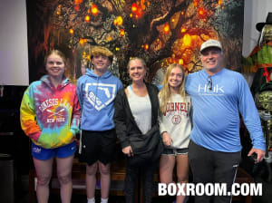 HAUNTED PIRATE SHIPWRECK 2024-12-23 3533