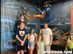 HAUNTED PIRATE SHIPWRECK 2022-4-5 2225