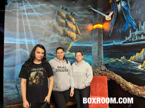 HAUNTED PIRATE SHIPWRECK 2023-11-11 2817