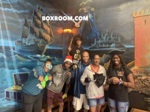 HAUNTED PIRATE SHIPWRECK 2019-11-30 1338
