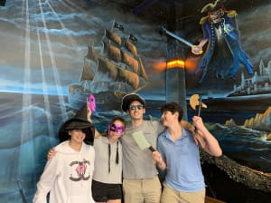 HAUNTED PIRATE SHIPWRECK 2019-4-6 1229