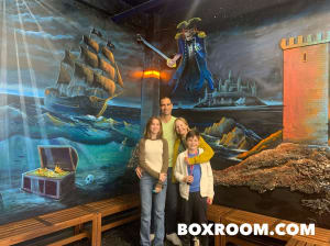 HAUNTED PIRATE SHIPWRECK 2021-12-18 2104