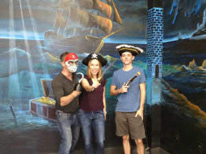 HAUNTED PIRATE SHIPWRECK 2017-11-7 412