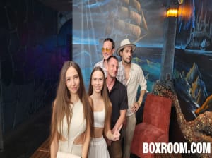 HAUNTED PIRATE SHIPWRECK 2025-7-4 3927