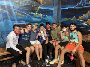 HAUNTED PIRATE SHIPWRECK 2020-12-17 1475