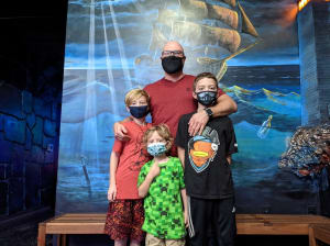 HAUNTED PIRATE SHIPWRECK 2021-1-2 1498