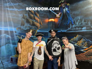 HAUNTED PIRATE SHIPWRECK 2019-6-4 1443