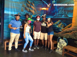 HAUNTED PIRATE SHIPWRECK 2018-8-20 1032