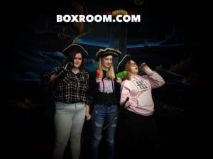 HAUNTED PIRATE SHIPWRECK 2018-12-13 1103