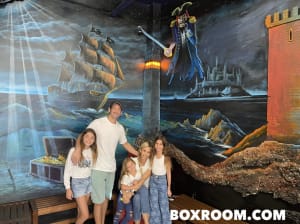 HAUNTED PIRATE SHIPWRECK 2022-6-11 2239