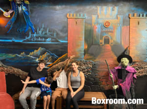 MERLIN'S WIZARDING ACADEMY 2022-11-26 2486