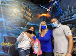 HAUNTED PIRATE SHIPWRECK 2020-11-19 1457