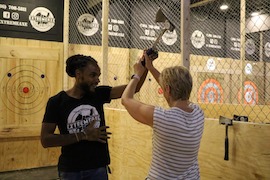 axe throwing 1