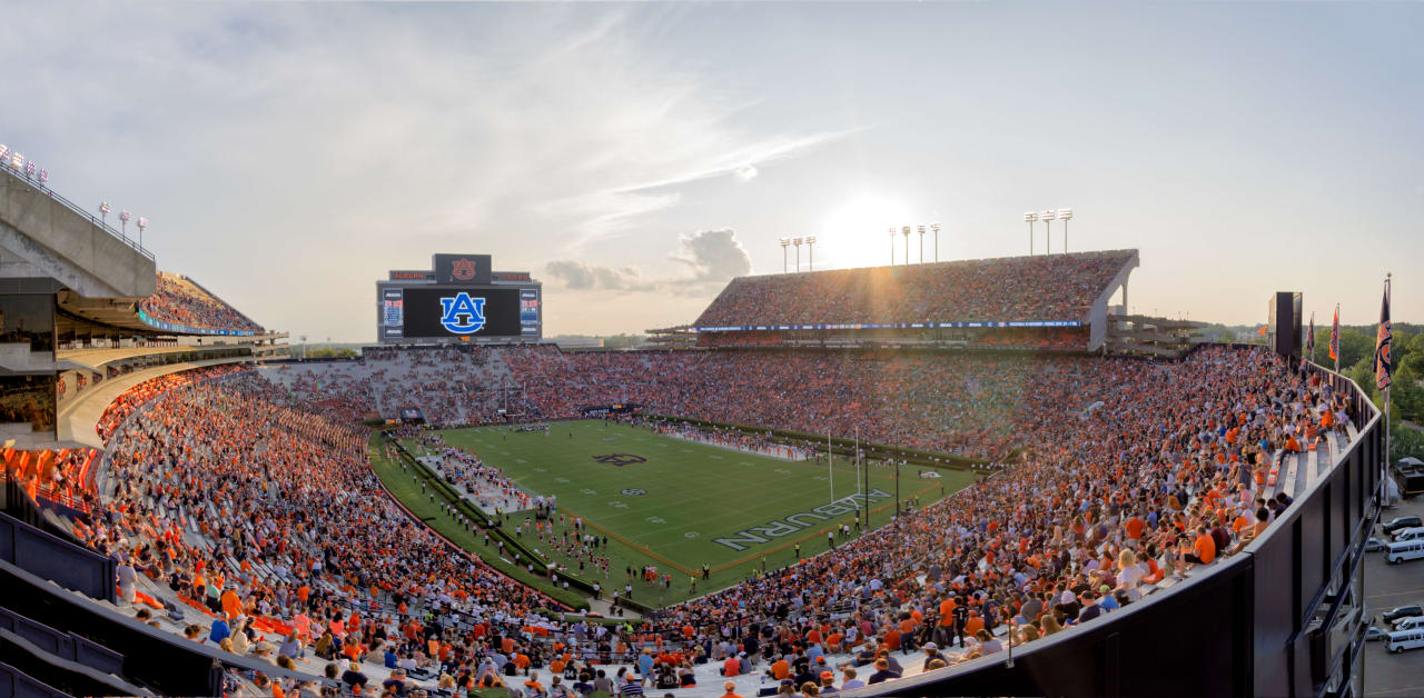 Gameday sunset behind Jordan–Hare Stadium on 2017-9-16