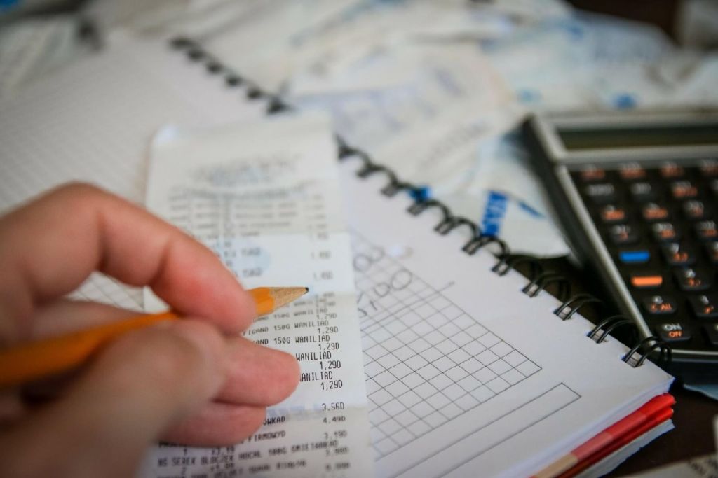 Nevydělali jste víc než 6 tisíc korun? Nemusíte nic řešit!