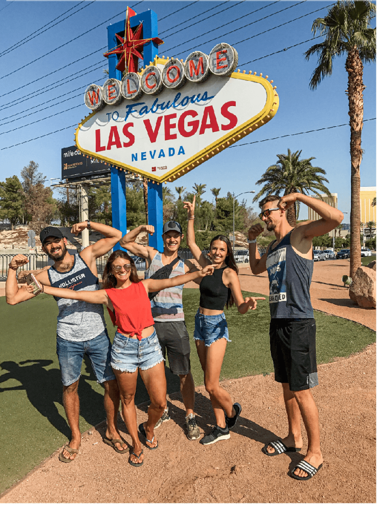Skupina Čechů zahájila svůj road trip ve slavném Las Vegas.