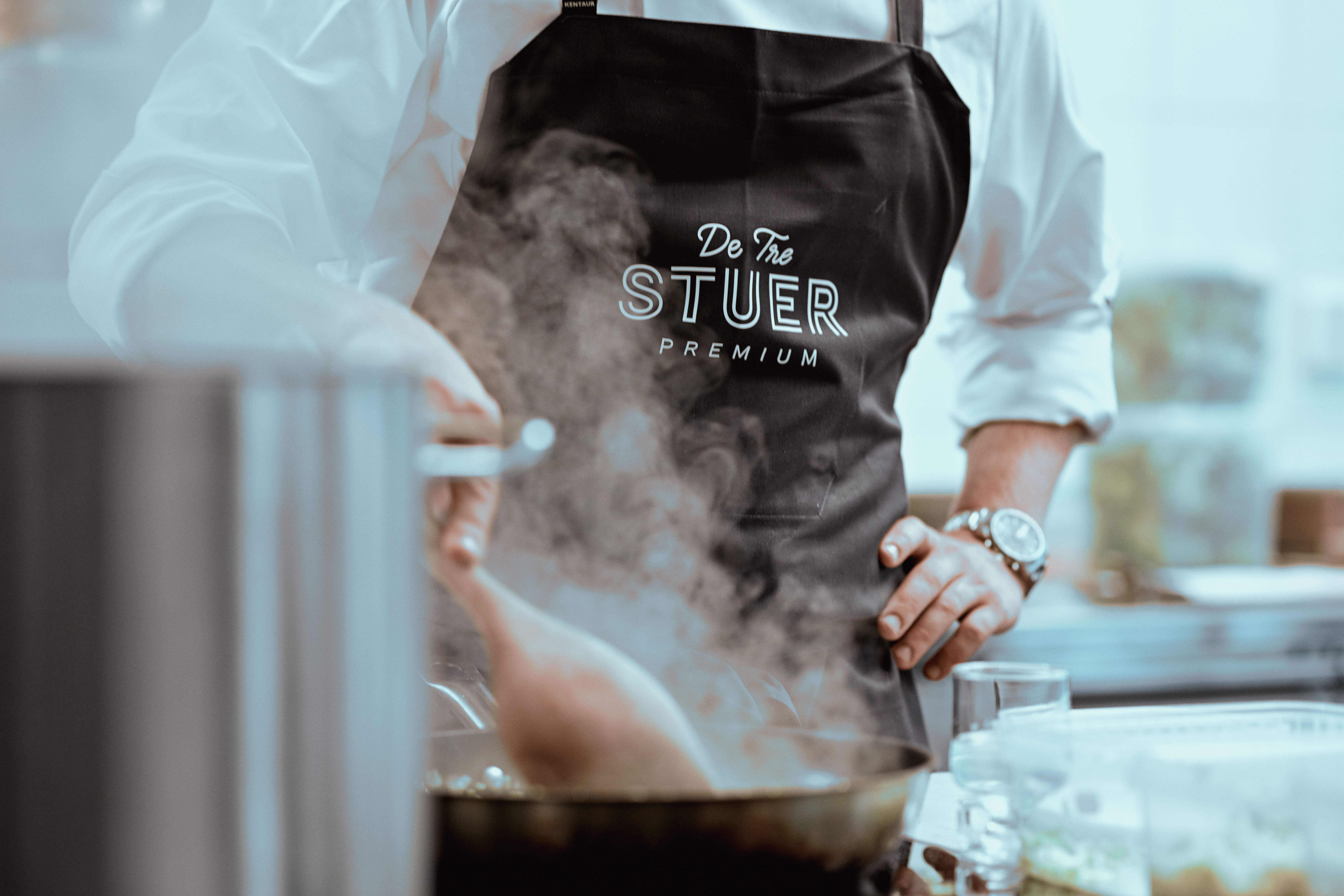 mv_4service_1808_0587