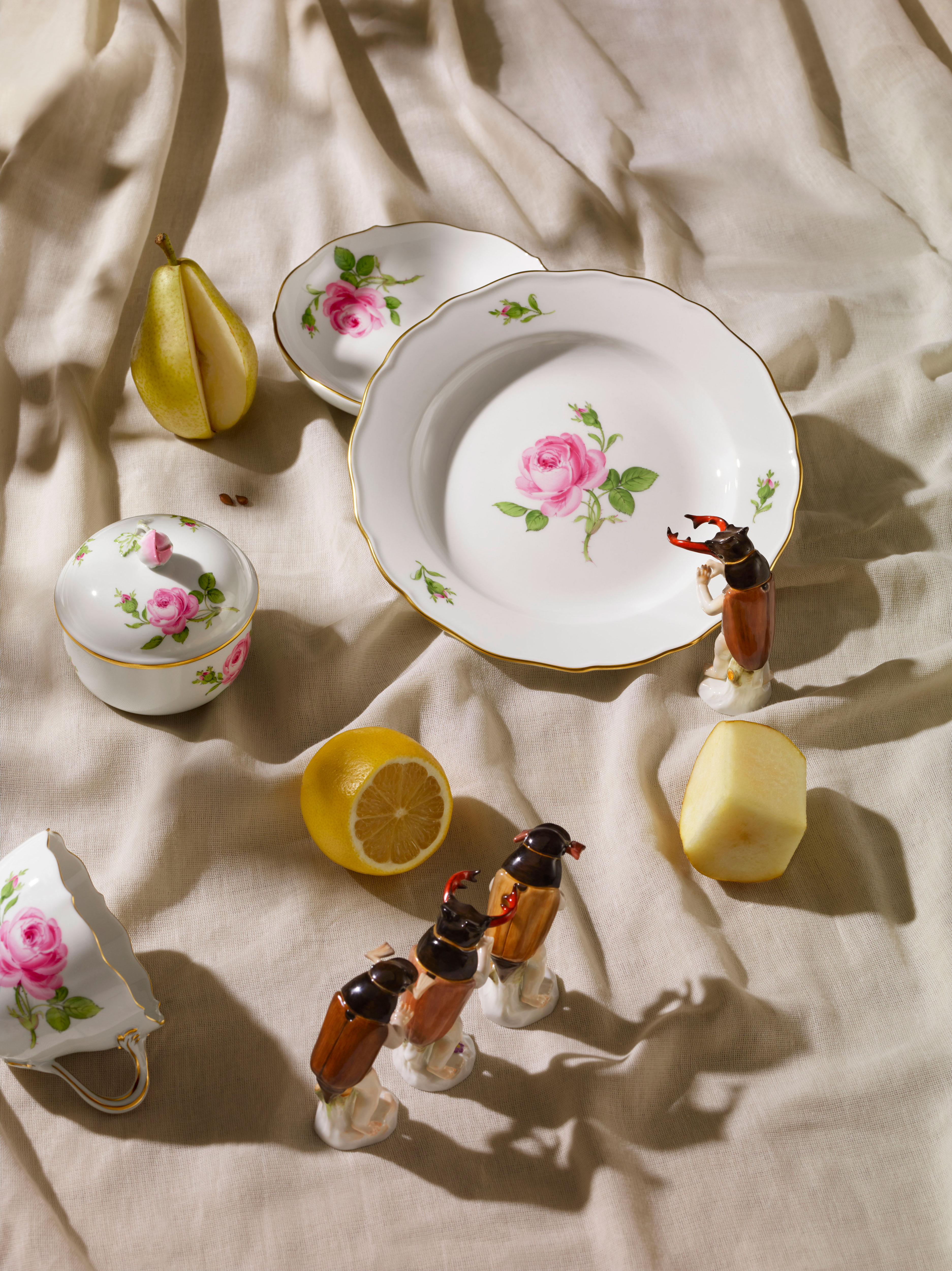 meissen-porcelain_kollektion_tisch-und-tafel_meissener-rosa_2