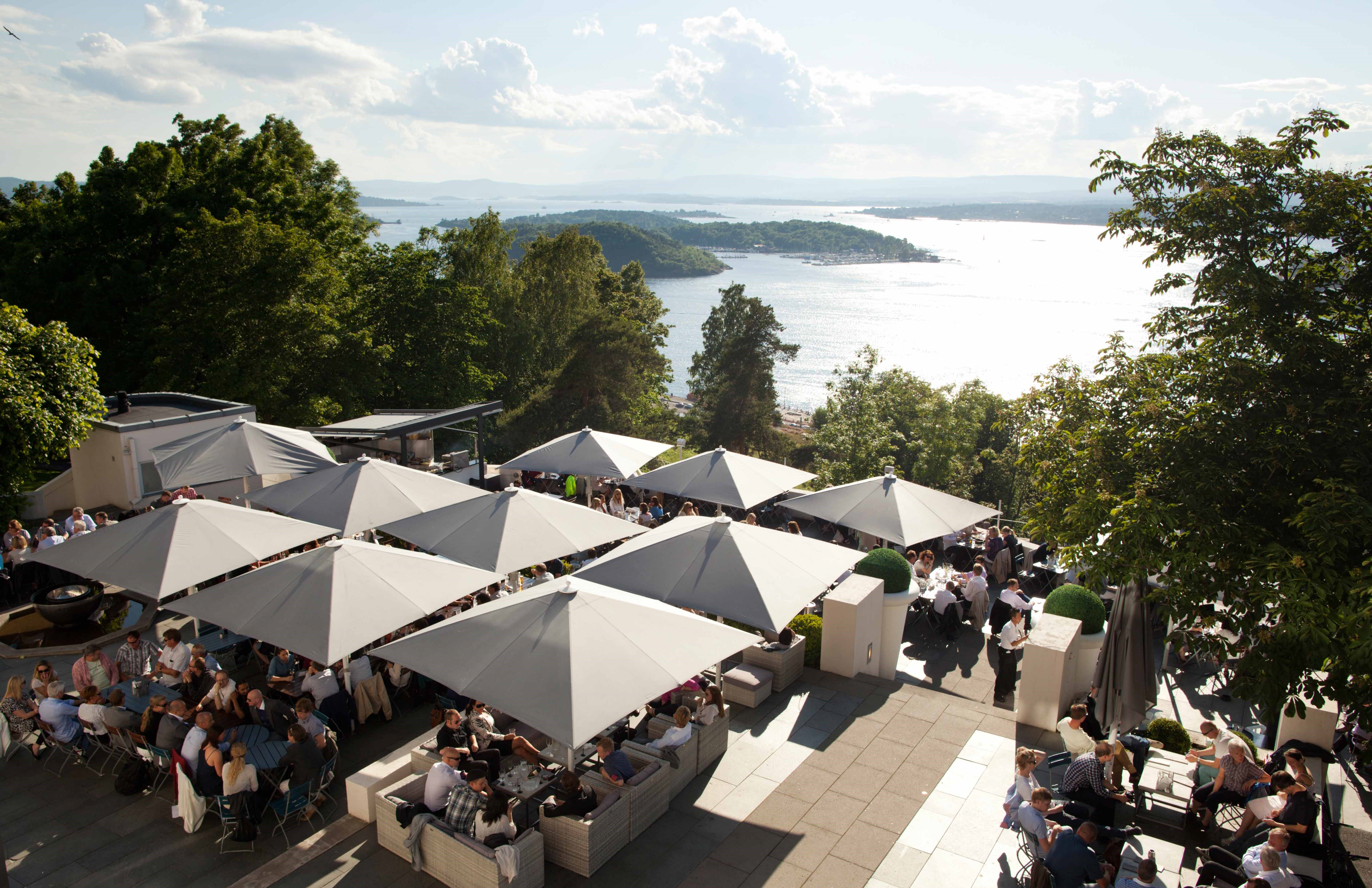 ekebergrestauranten-bilde-uteservering