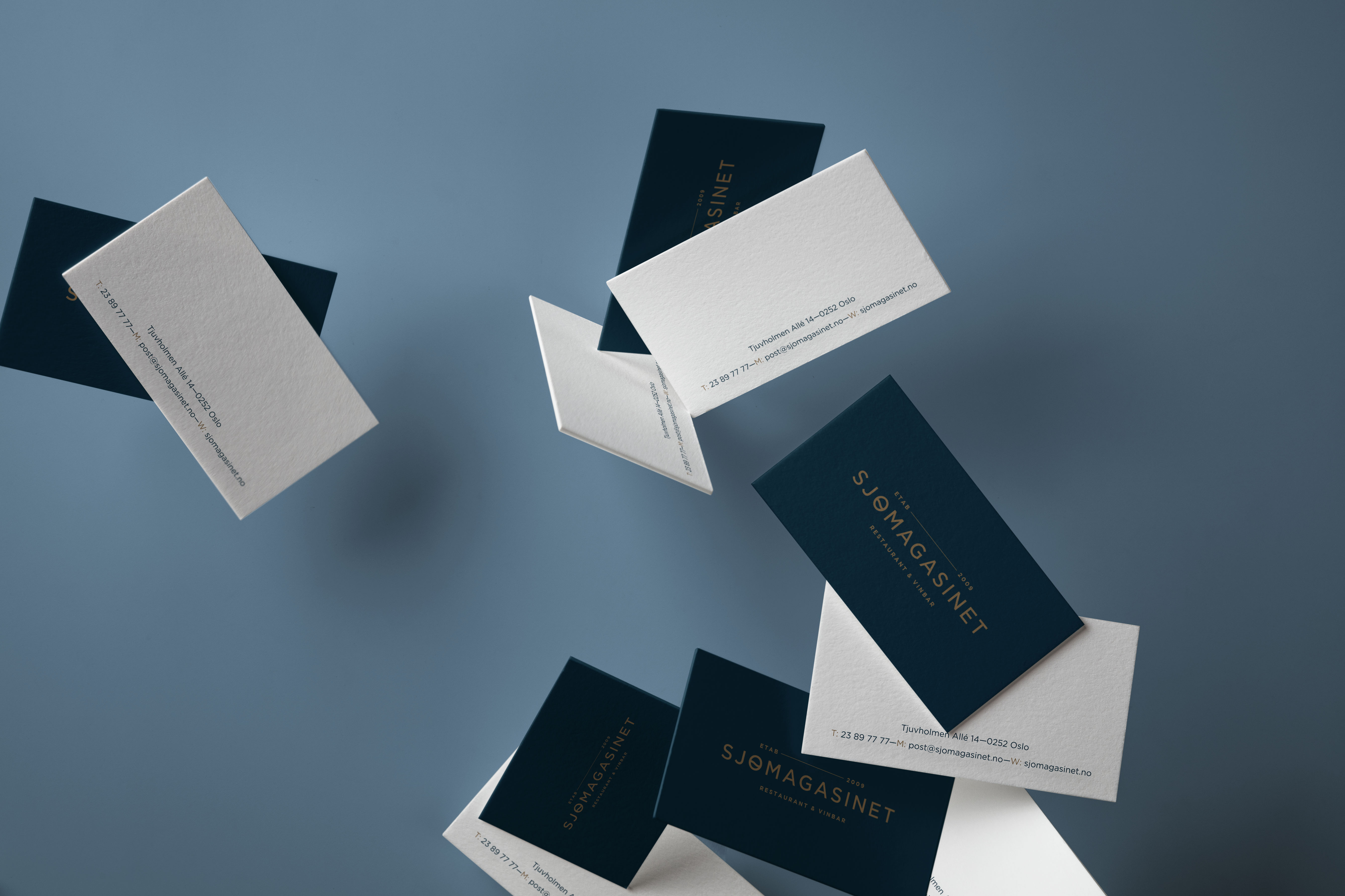 sjo_bizcards_mockup_retning_a_v01-copy