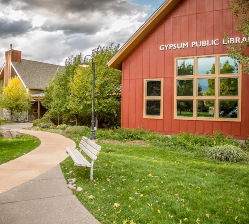 Image Little Listeners @ the Library