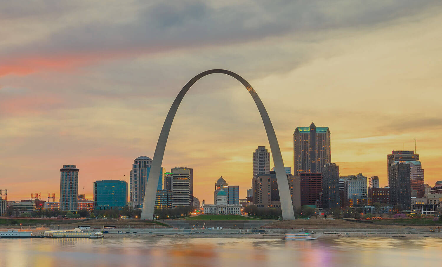 black and white panorama of Gateway Arch in St. Louis, MO