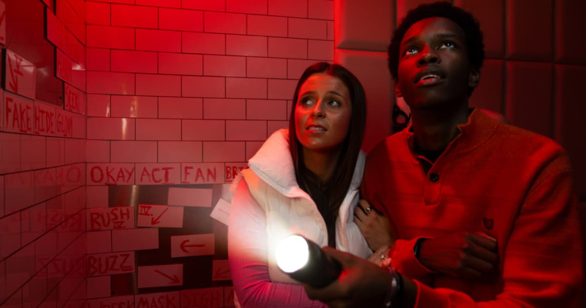 Why Escape Rooms Make the Perfect Date