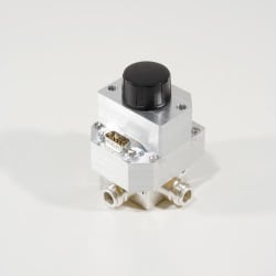 2-way switch (DPDT) 300W DC-2GHz 24VDC Manual Nf in line