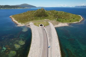 Radiocommunication tunnel