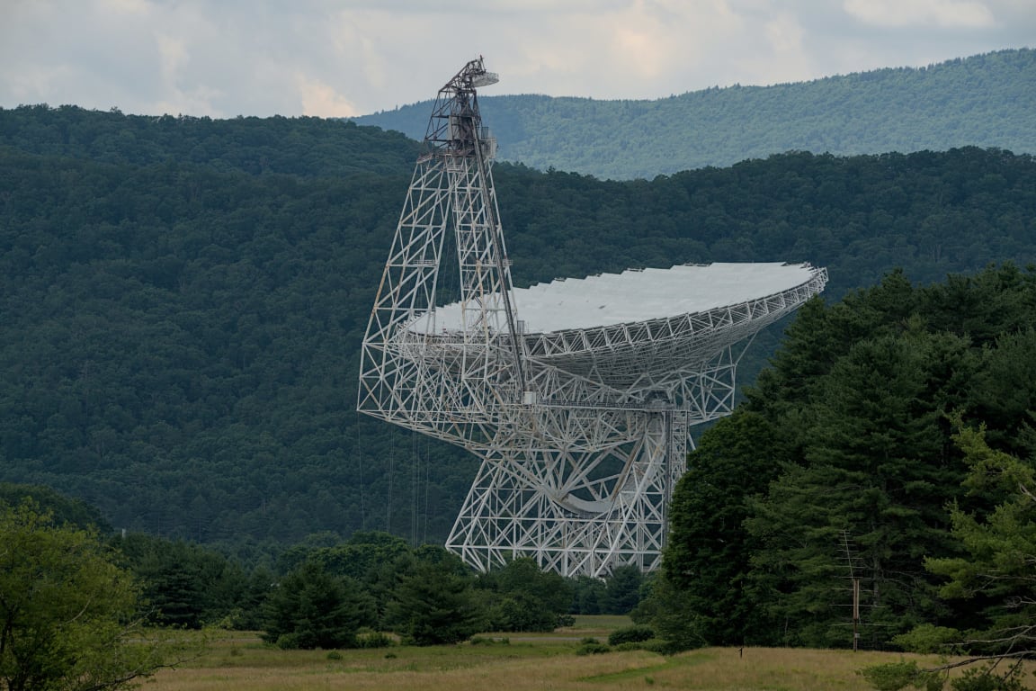 RF- og FO-teknologi for moderne bakkestasjoner