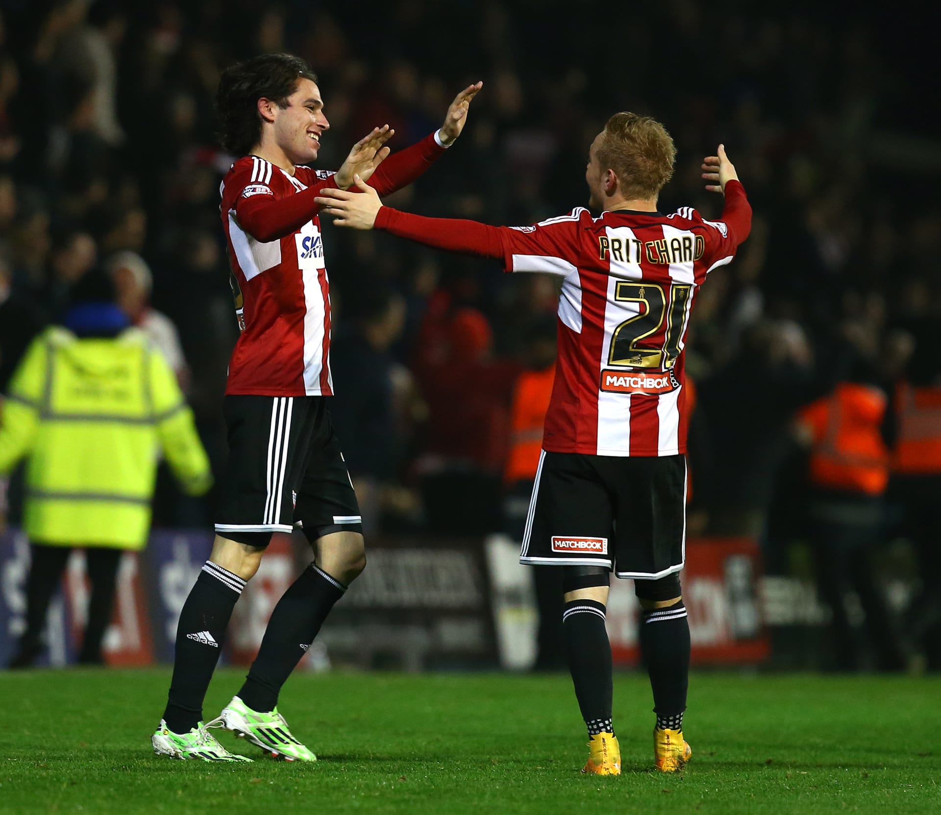 Jota Brentford v Fulham Celebration 