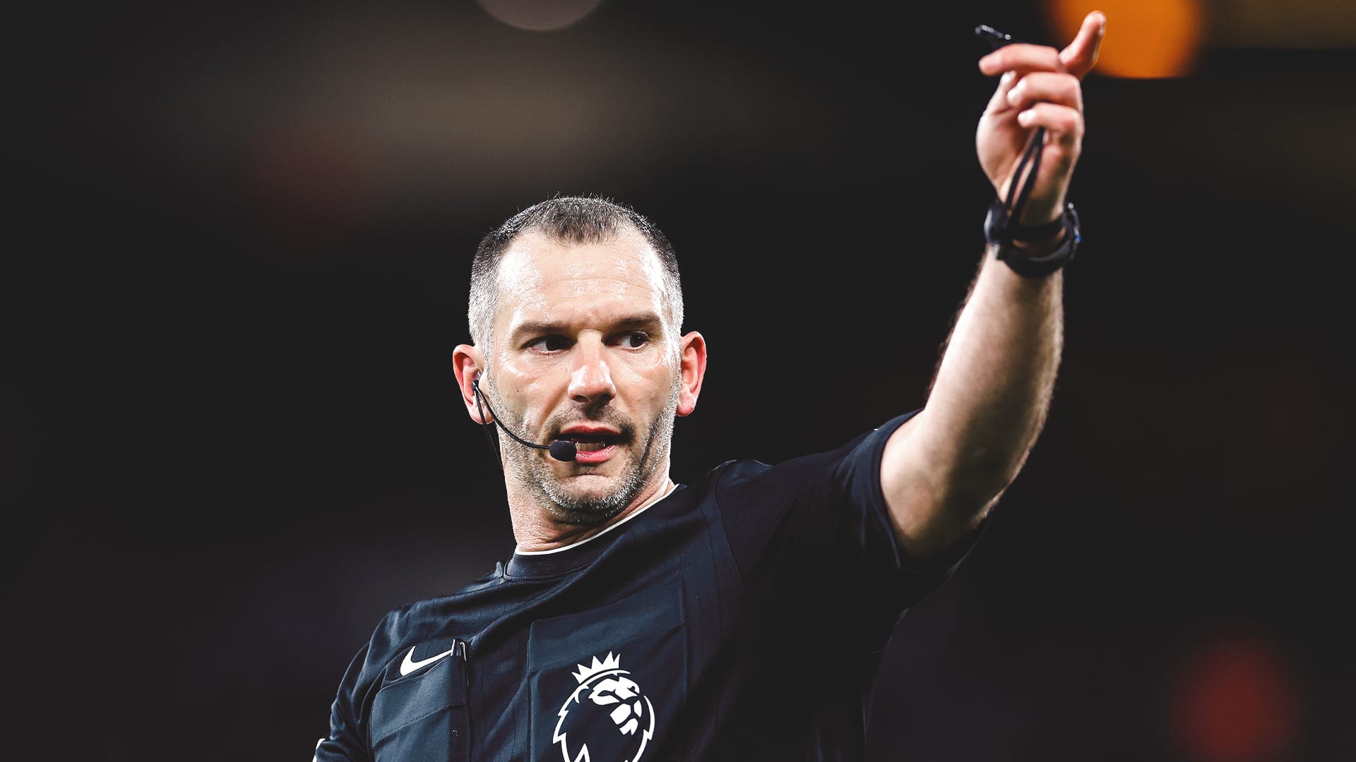 Tim Robinson, referee
