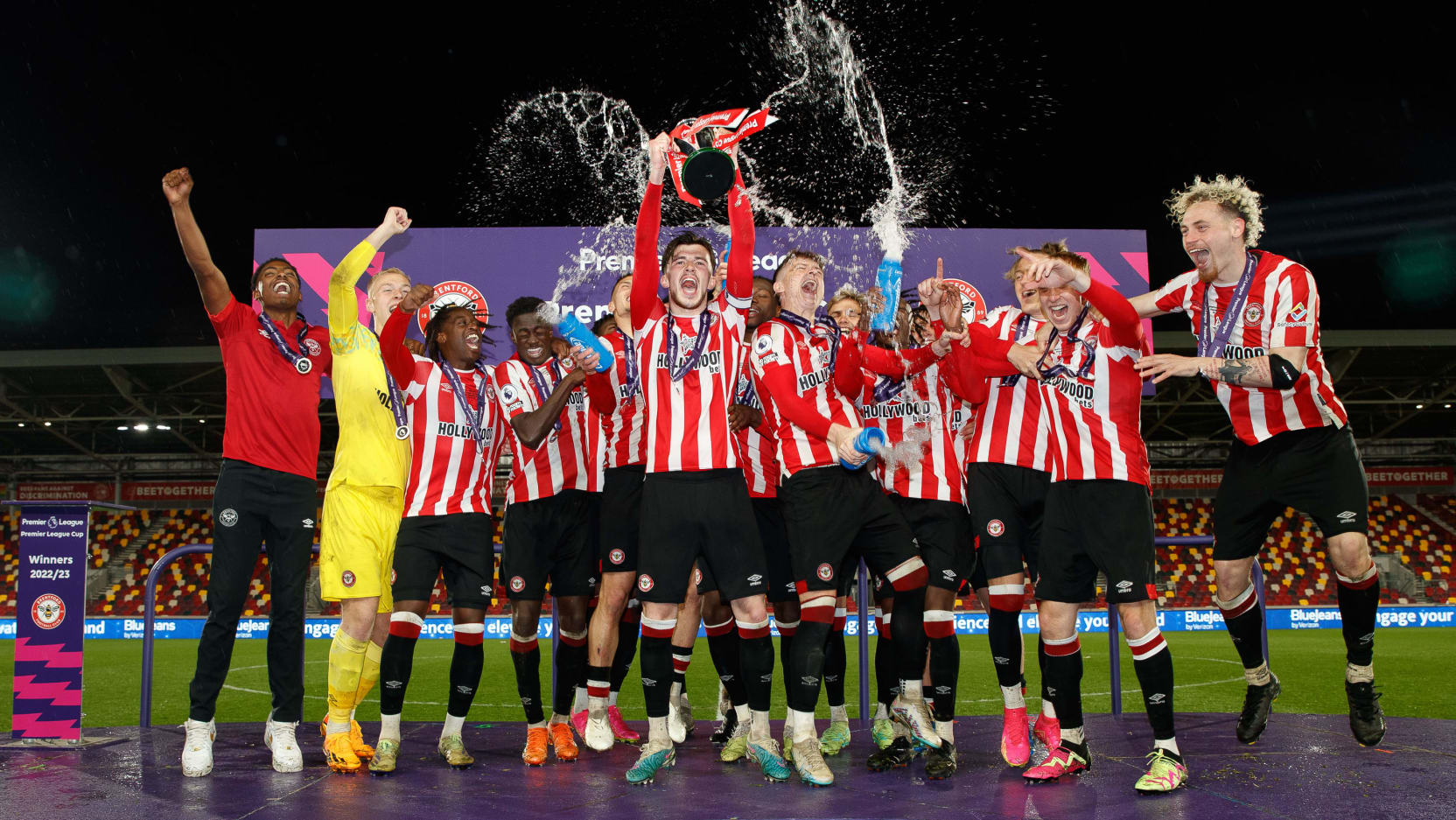 Brentford B lift trophy