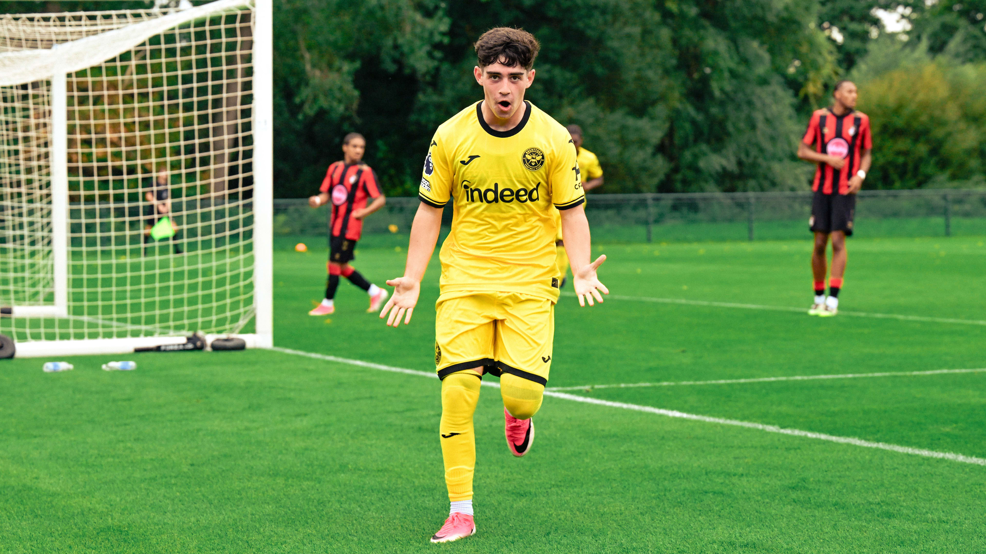 Coran Madden Bournemouth HERO