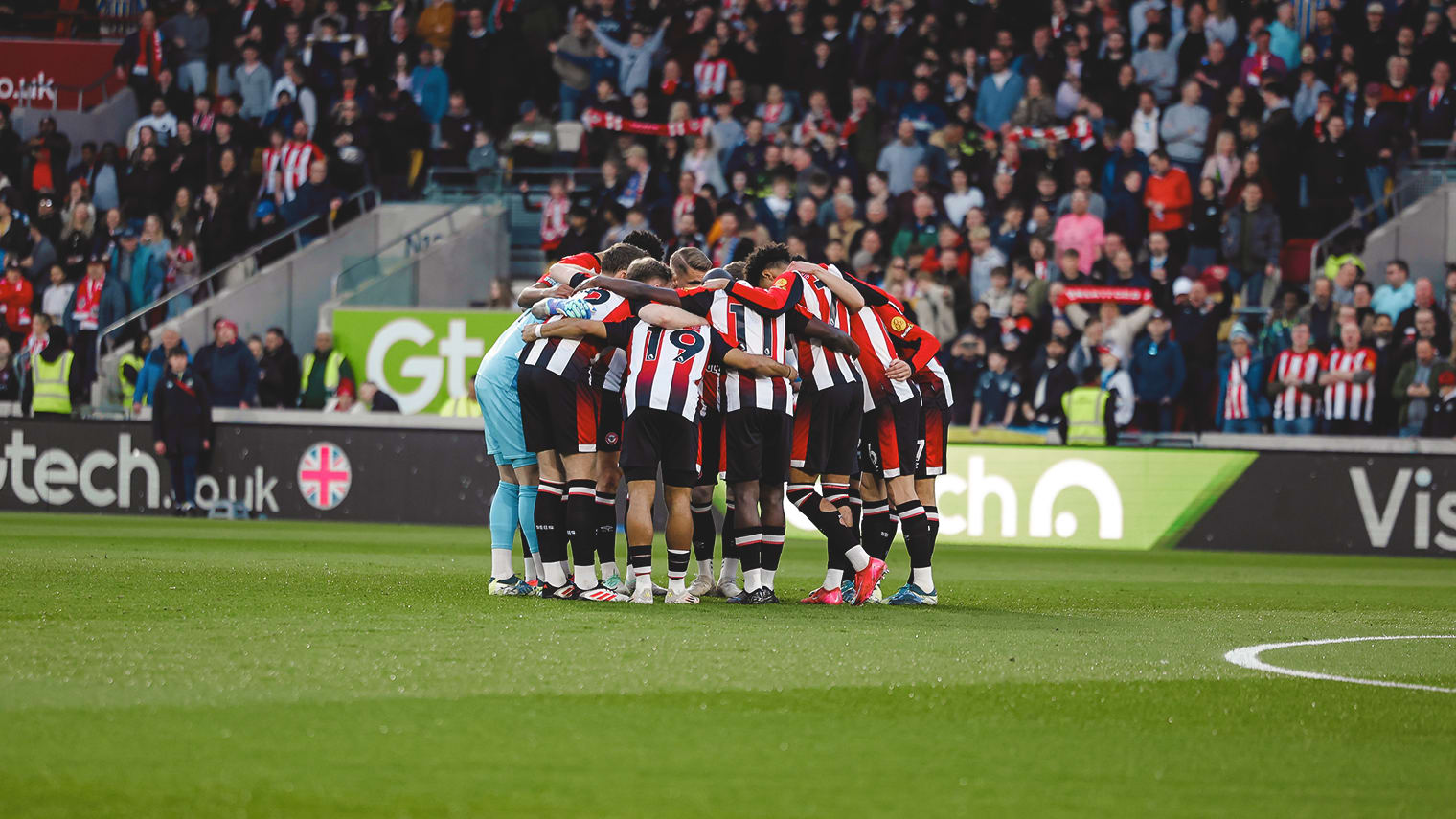 Huddle_Villa_ywzutr